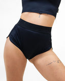 Calla Shorts Black (Recycled)