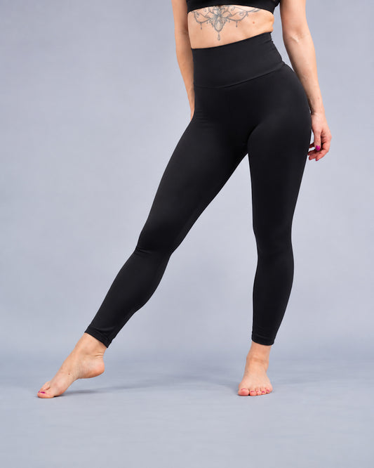 Lioness High Waist Leggings Black (Recycled)